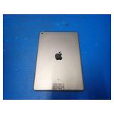 Apple iPad 5th Gen A1822 // 32GB of storage // WIFI Only // Includes Charging Cable