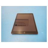 Apple iPad 5th Gen A1822 // 32GB of storage // WIFI Only // Includes Charging Cable