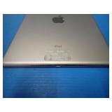 Apple iPad 5th Gen A1822 // 32GB of storage // WIFI Only // Includes Charging Cable