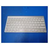 Apple A1314 Wireless Keyboard