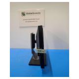 Dell P2210t LCD Monitor // 22" screen with 1680 x 1050 Resolution // Includes Power Cable