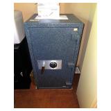 AMSEC Heavy-Duty Safe with Dial Combination Lock