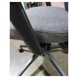 SIT ON IT NOVO CHAIRS WITH MESH BACK