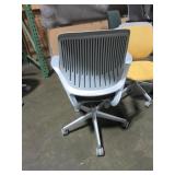 STEELCASE COBI ASSORTED COLOR CONFERENCE CHAIRS WITH ARMS