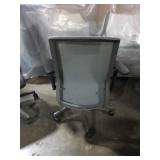 9 TO 5  OFFICE CHAIRS