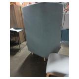 ROUILLARD COAST PRIVACY CHAIR