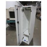 STEELCASE WHITE METAL PERSONAL LOCKER WITH KEY