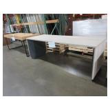 LARGE, WHITEWASH, STEELCASE, HEIGHT ADJUSTABLE DESK