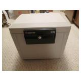 Sentry 1170 fireproof safe...