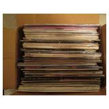 Box of LPs Johnny Cash, Diana Ross,...