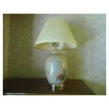 decorative table lamp w/bird design...