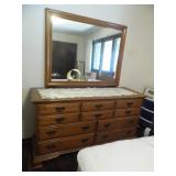dresser 10-drawer w/mirror...