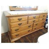 dresser 10-drawer w/mirror...