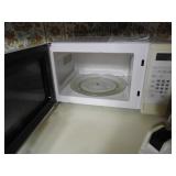 Magic Chef microwave...