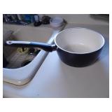 2 pots one w/cover plus 2 small fry...