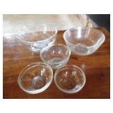random glass mixing bowls x5...