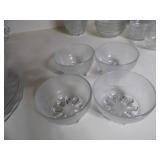 punch bowl w/4 salad plates plus mi...