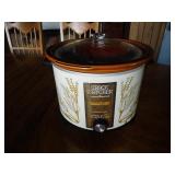 Crock Watcher 6qt crock pot by Hami...