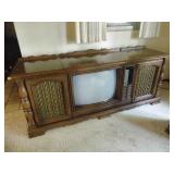 vintage Curtis Mathes console tv. t...