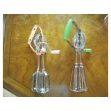 vintage cream handled & green handl...