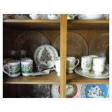 random Christmas dishware...