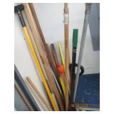 Corner lot of long replacement tool...