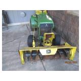 John Deere 140 tractor with hydraul...