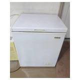 ewave chest freezer approx. 3