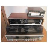 Vintage electronics including Magna...