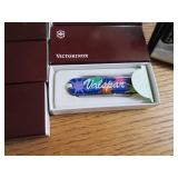New Victorinox knives, folding tool...