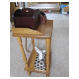 2 End table stands...