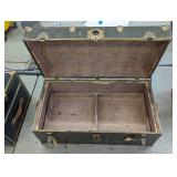 Gray Vintage footlocker storage tru...