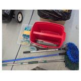 Dual basin wash bucket with an asso...