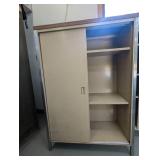 Heavy duty metal sliding door cabin...