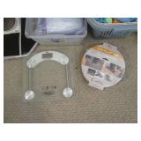 Blu-ray player, variety of speaks a...