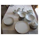 Kitchen table and 4 chairs...