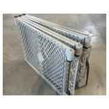 Plastic Extendable Gate 26" Tall