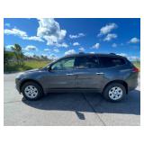 2012 Chevrolet Traverse LS - 2 OWNERS