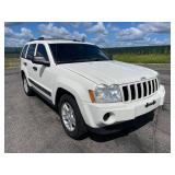 2006 Jeep Grand Cherokee Laredo - 2 OWNERS - 4X4