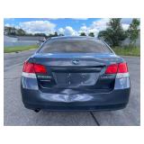 2011 Subaru Legacy 2.5I Premium - AWD - 2 OWNERS