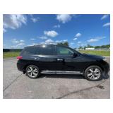 2013 Nissan Pathfinder Platinum