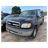 2002 Toyota Tundra SR5 V8 - 4X4 - 2 OWNERS