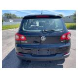 2010 Volkswagen Tiguan S - 2 OWNERS