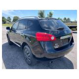 2015 Nissan Rogue Select S - 2 OWNERS