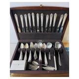 Westmoreland Sterling "Lady Hilton" 84 pieces with Storage Box