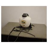 Roundup Backpack Sprayer