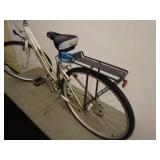 Giant Cypress Hybrid Bicycle