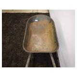 True Temper Steel Wheelbarrow