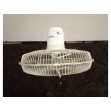 Comfort Zone standing fan three speed. works