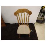 Basketball hoop ball return